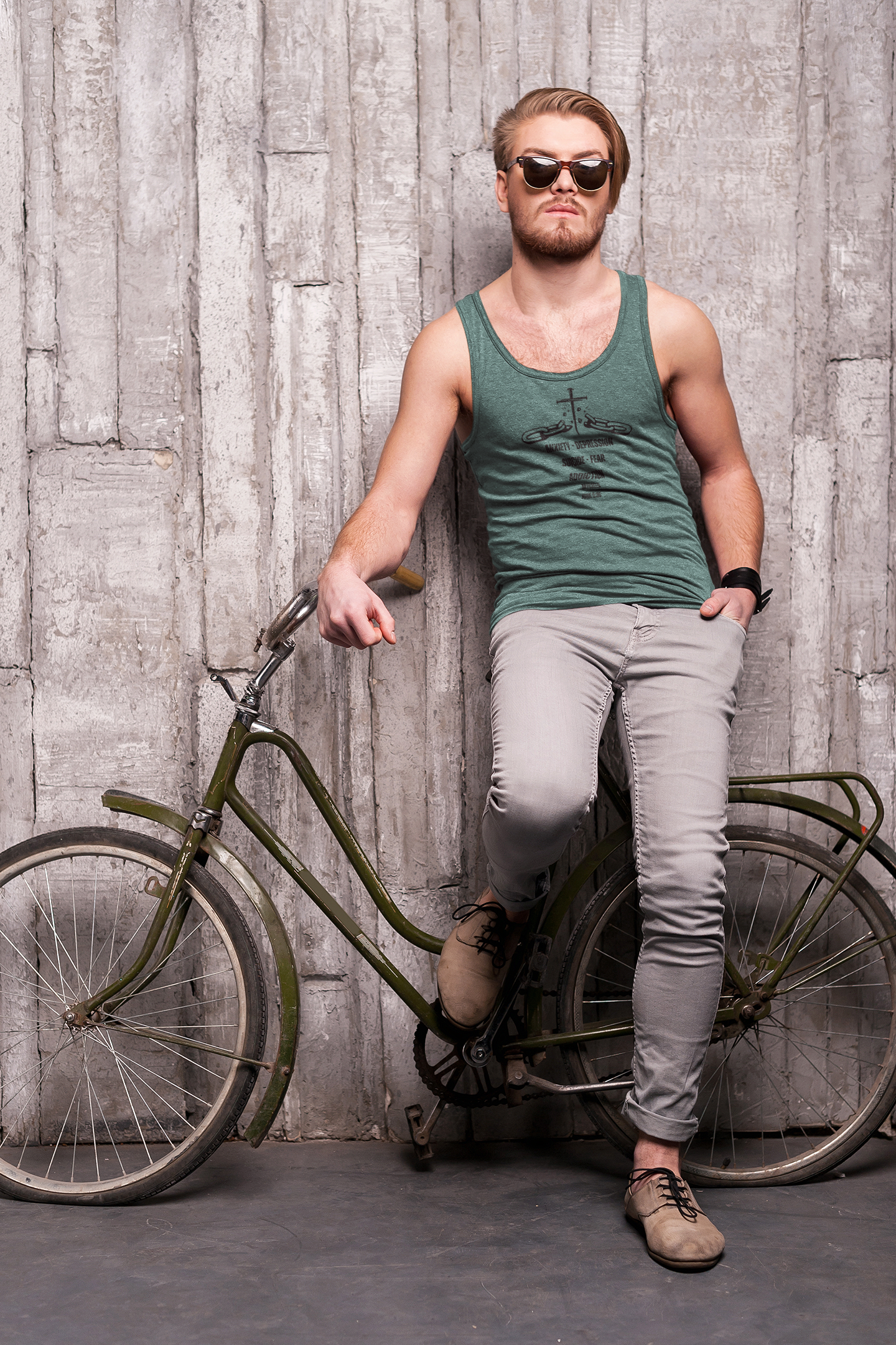 CHAIN BREAKER MYCREED Comfort Colors® 9360 Tank – John 8:36 Christian Apparel